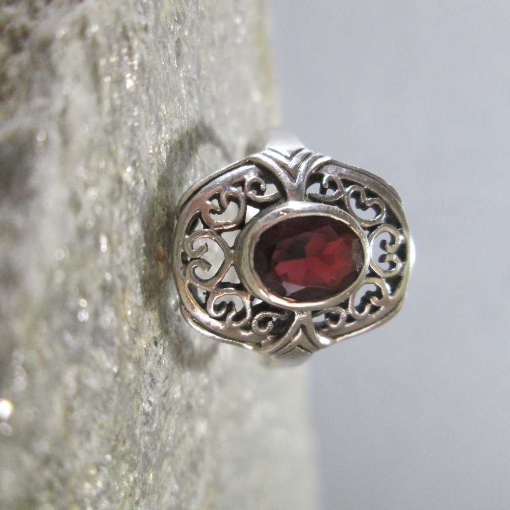 Artisan Oval Cut Garnet Ring, Sterling Silver Sz 8 - Picture 6 of 9